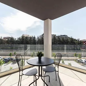 Modern Apt With Terrace And Parking! Mailand